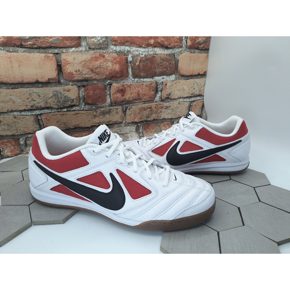 Nike Gato Chicago White Gym Red Retro Indoor Soccer Shoes Men's Size 11.5 Black